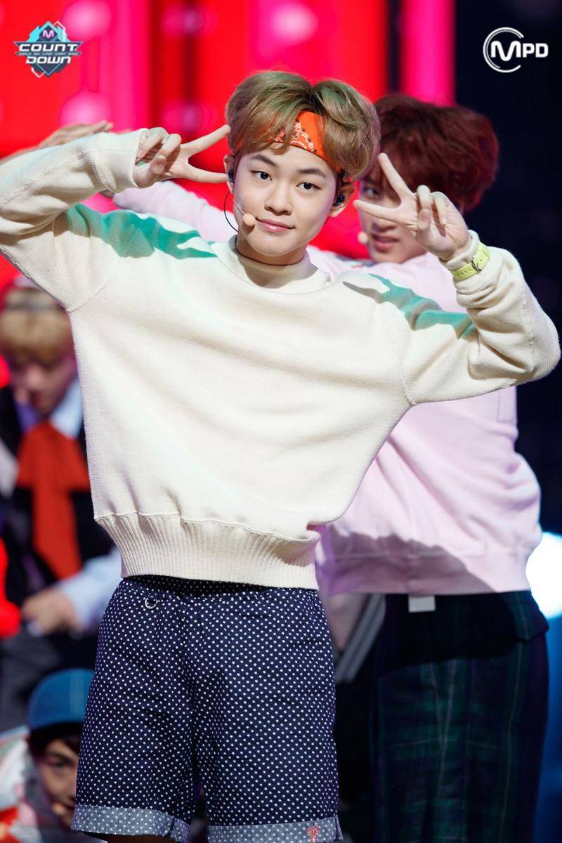 twitter.com/MnetMCountdown