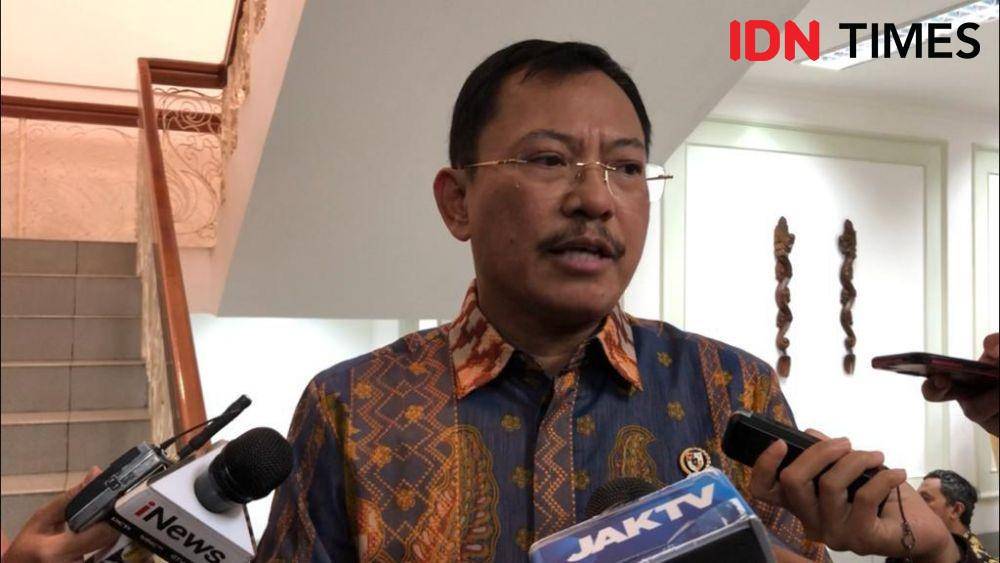 Menteri Kesehatan Terawan memberikan keterangan pers, di Kantor Presiden, Jakarta Pusat, Kamis 21 November 2019. IDN Times/Teatrika Handiko Putri