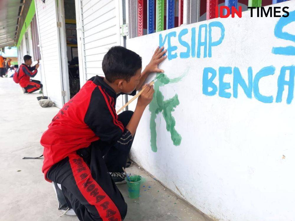 [FOTO] Potret Sekolah Sementara di Palu, Penjaga Asa Pelajar Cilik