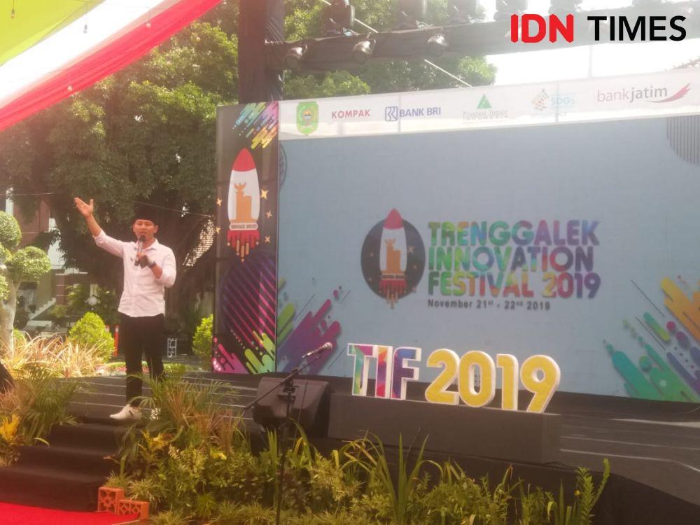 Bupati Trenggalek Mochamad Nur Arifin saat memberikan sambutan pada acara Trenggalek Innovation Festival 2019, Kamis (21/11). IDN Times/Dida Tenola