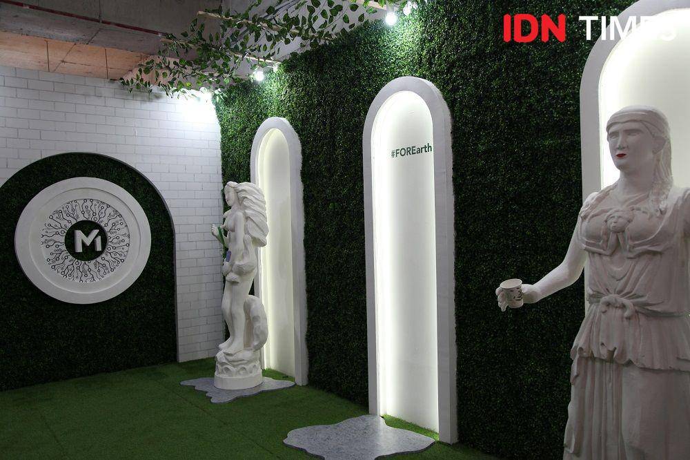 Area garden dalam Mizzu Mansion. 21 November 2018. IDN Times/Rully Bunga