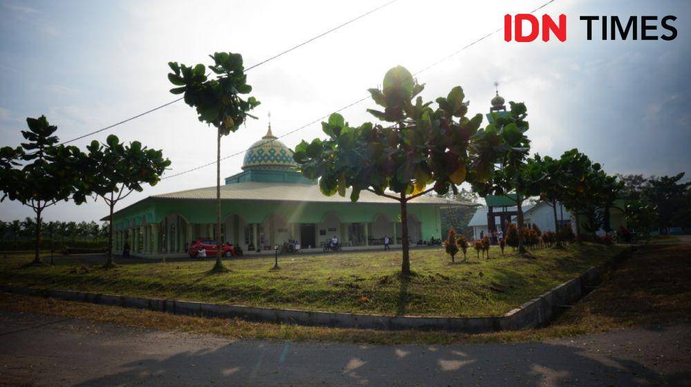 Pondok pesantren Al Hidayah (IDN Times/Masdalena Napitupulu)