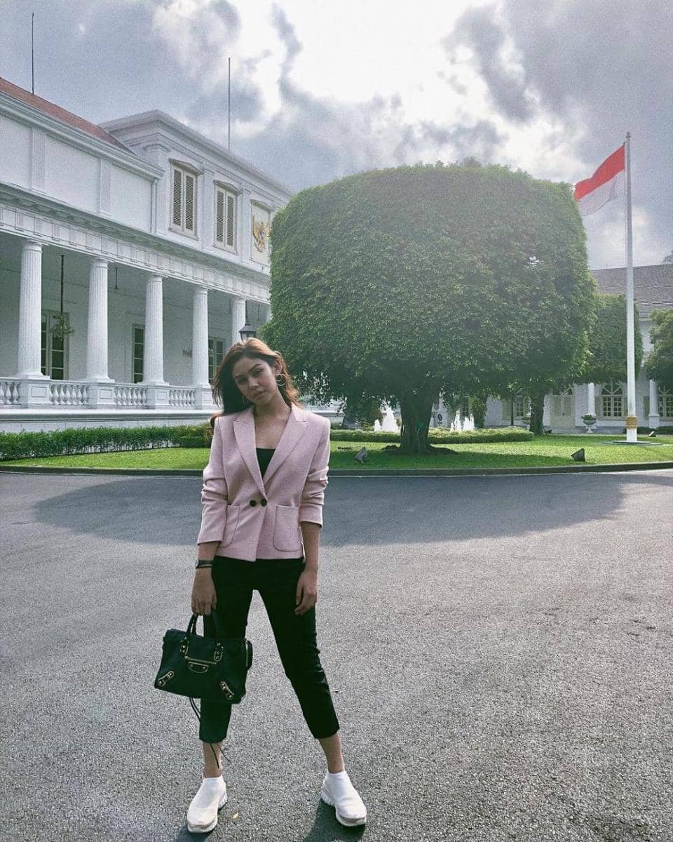 Instagram/vaneshaass