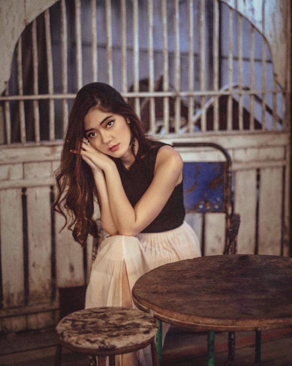 instagram.com/keirashabira