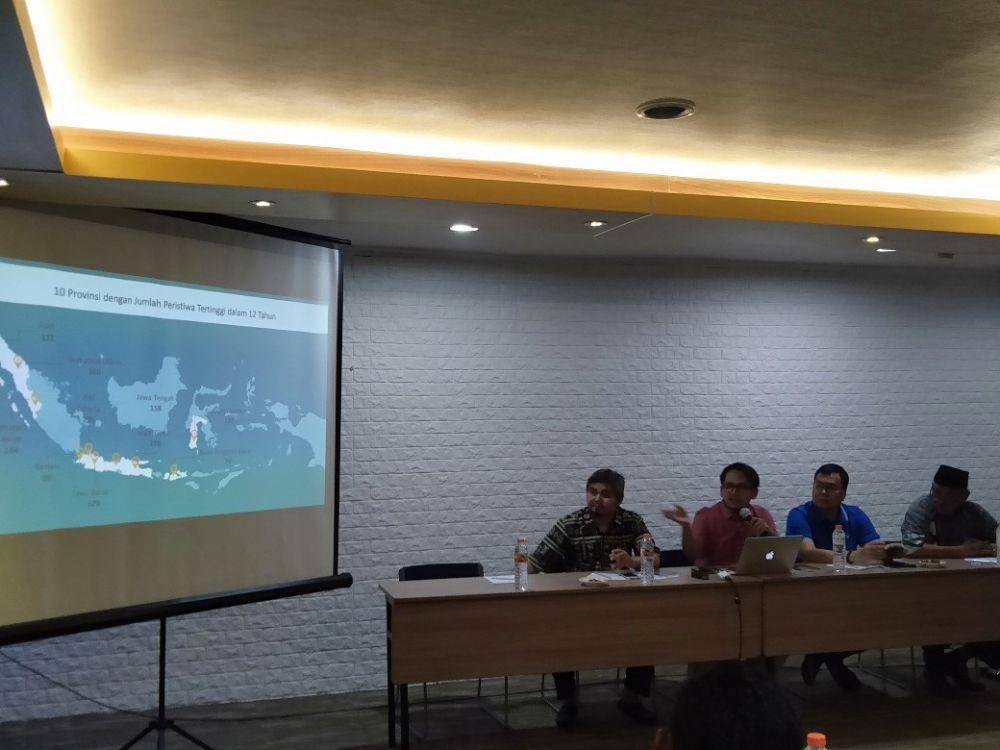 Setara Institute memaparkan hasil riset intoleransi selama 12 tahun terakhir di Hotel IBIS, Jakarta Pusat, Minggu (24/11). (IDN Times/Dini Suciatiningrum)