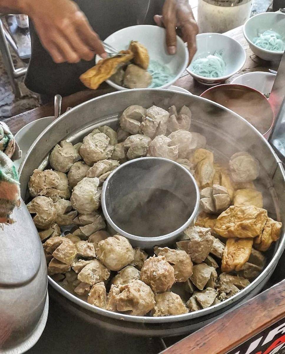 instagram.com/kenyangmakan