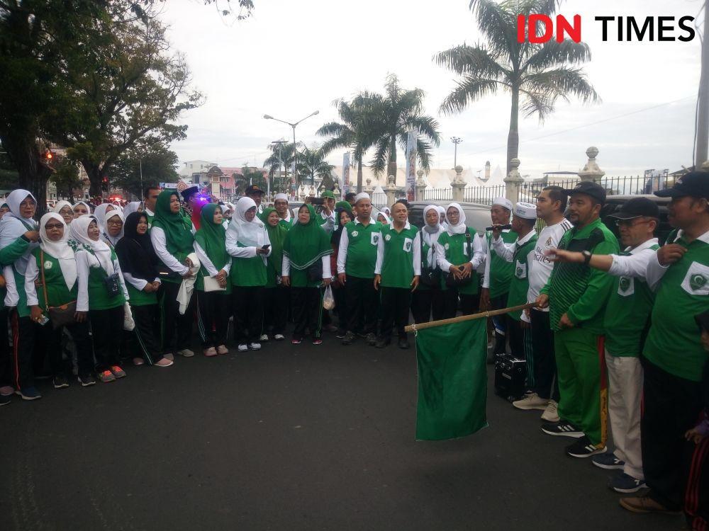 Antusiasnya Peserta Ikuti Jalan Sehat Milad Ke-89 Al-Washliyah