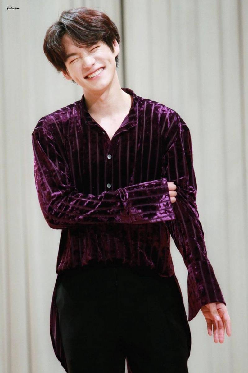 twitter.com/fullmoon1214