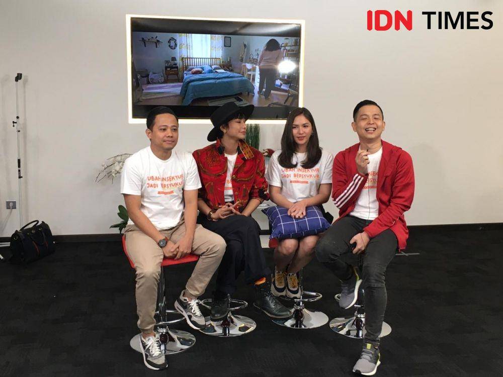 (dari ki-ka) Muhadlky Acho, Shareefa Danish, Jessica Mila, dan Ernest Prakasa saat main ke kantor IDN Media HQ, Gatot Subroto, Jakarta, pada 26 November 2019. IDN Times/Erfan Nanda