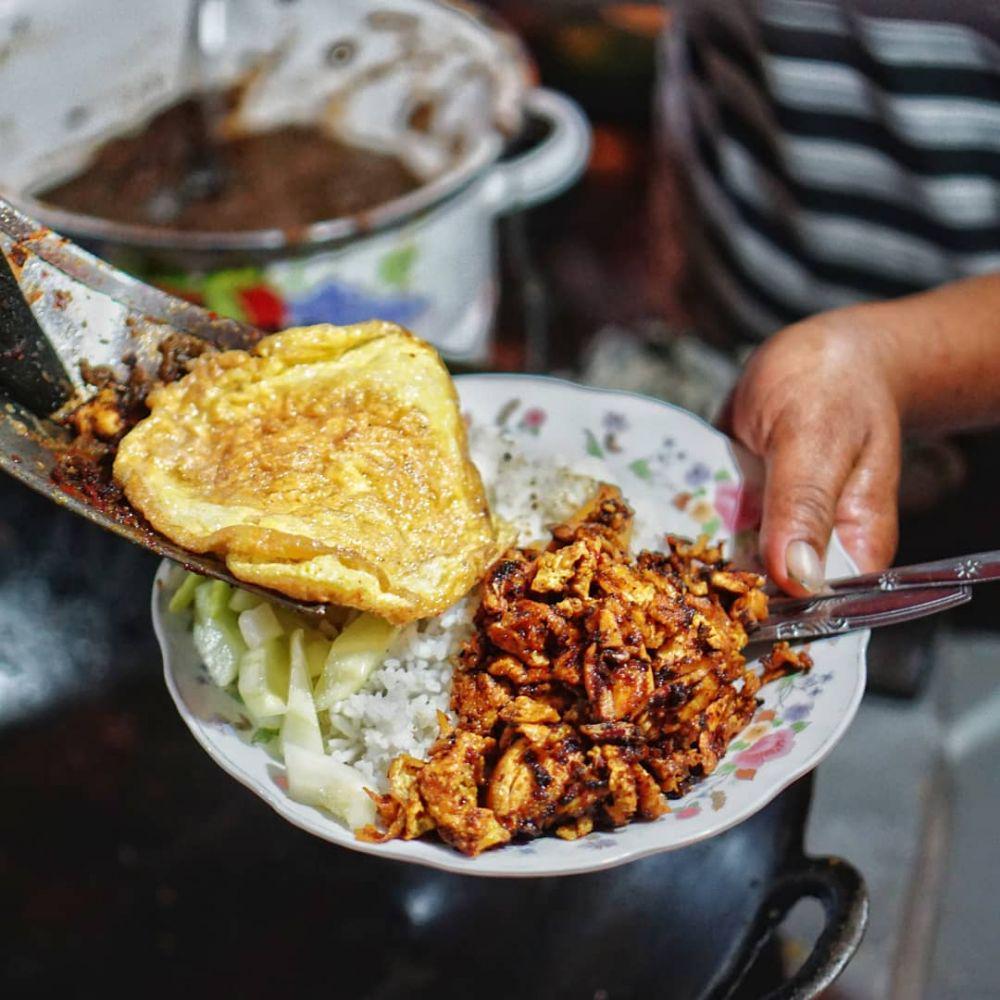 Hidden Gems! 5 Rekomendasi Kuliner di Jalan Kapasan, Surabaya