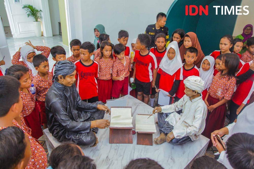 Informasi Wisata Lengkap ke Museum Pendidikan Surabaya, Kece Banget!