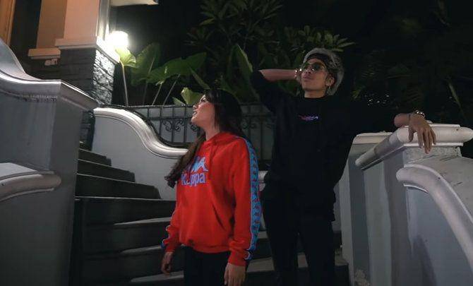 YouTube.com/Aurelie Hermansyah