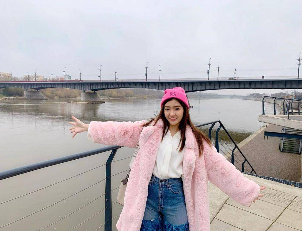 Instagram.com/jennis.bnk48official