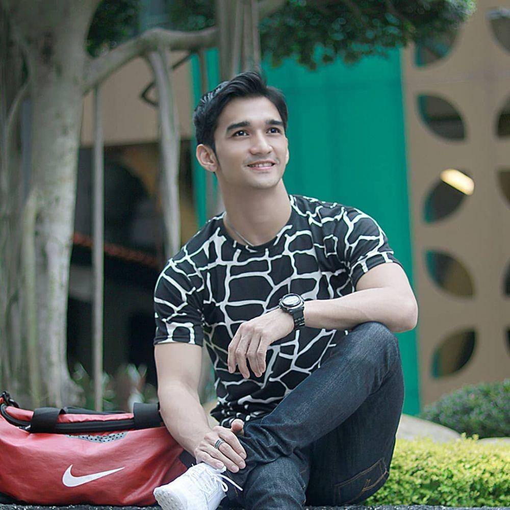 Instagram.com/rexyrizky019