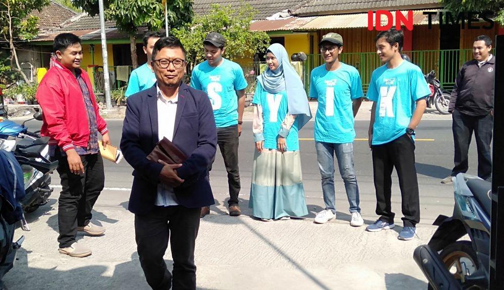 Setiya daftar balon wakil bupati Bantul ke DPC Partai Gerindra didampingi Relawan ASYIK