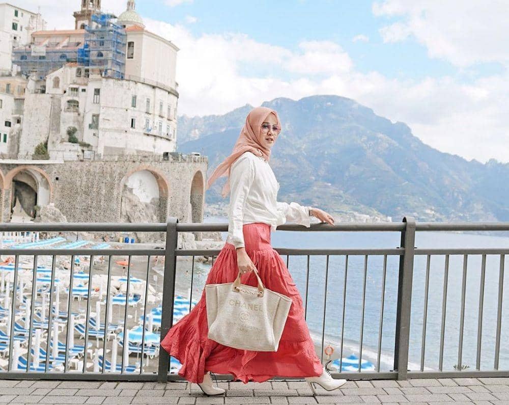 10 Potret Liburan Kece ala Olla Ramlan, Destinasinya Hits Banget!