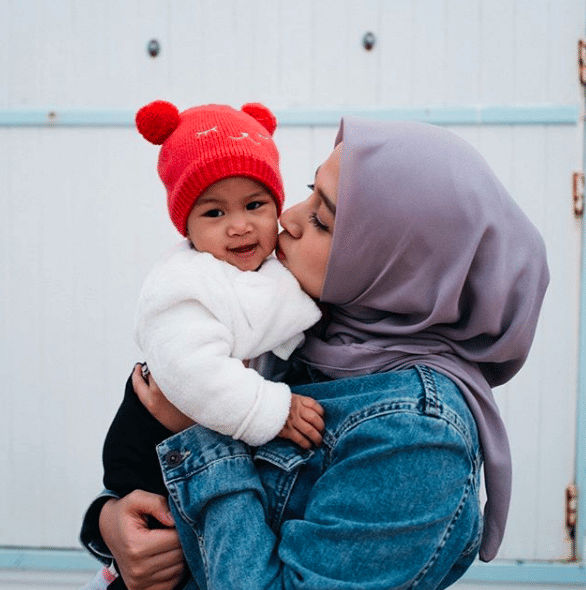 instagram.com/ninazatulini22