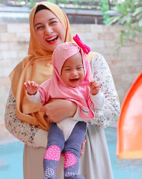 instagram.com/ninazatulini22