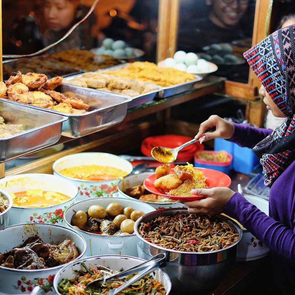 Yuk, Mampir! Ini 5 Street Food Lezat di Jalan Kranggan, Surabaya