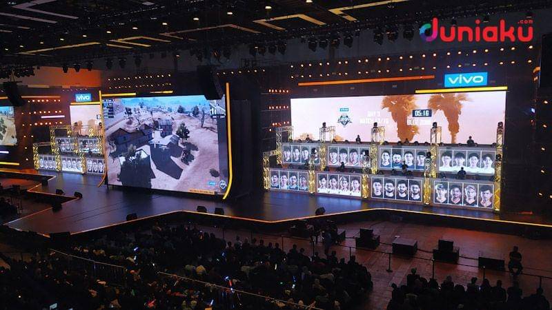 Penonton antusias dengan game ke-13. duniaku.com/Dimas Ramadhan