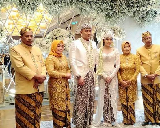 instagram.com/melatipengantin