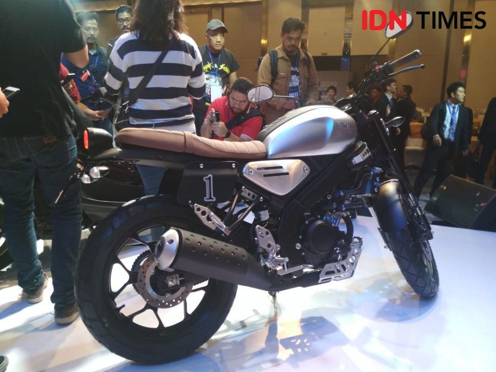 3 Fitur Ini Membuat Yamaha XSR155 Menang Telak atas Kawasaki W175