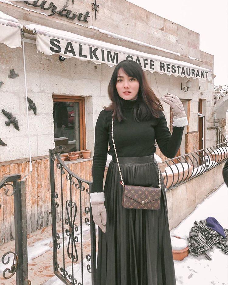 instagram.com/jasminenadiko