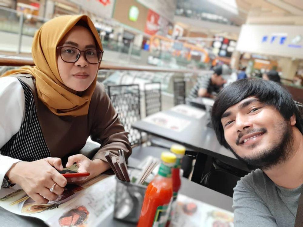 Instagram.com/hidayatguntara
