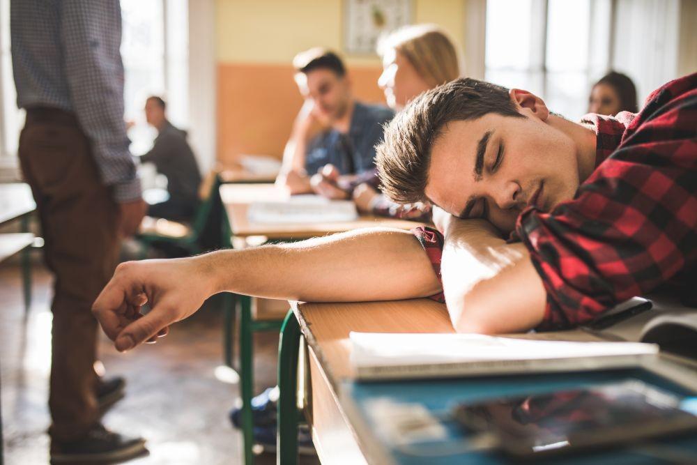 Berapa lama manusia bisa bertahan tanpa tidur? Ini 7 fakta medisn