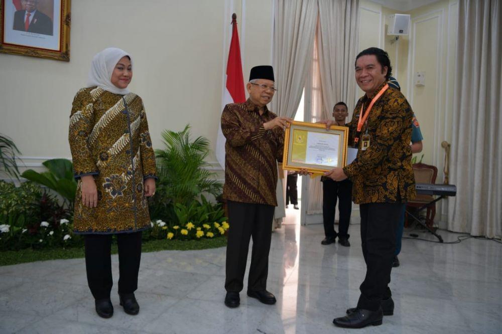 Diserahkan Wapres, Gubernur Banten Terima Anugerah Paramakarya 2019