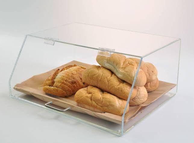 wholesaleacrylicdisplays.com