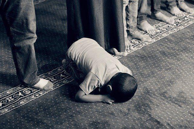 7 Cara Sederhana untuk Mengajarkan Anak-anak Berterima Kasih