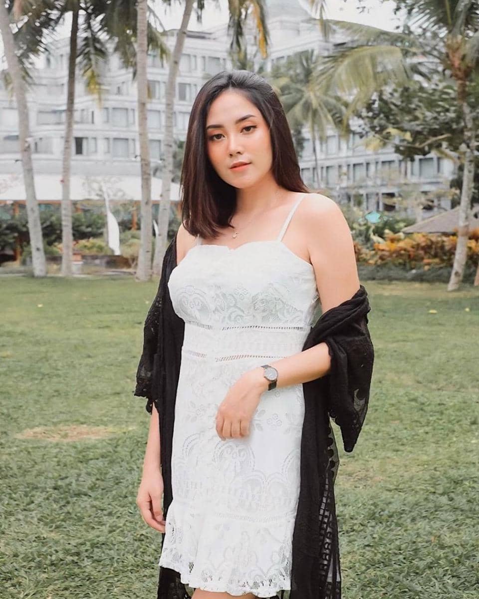 instagram.com/ginameidinaa