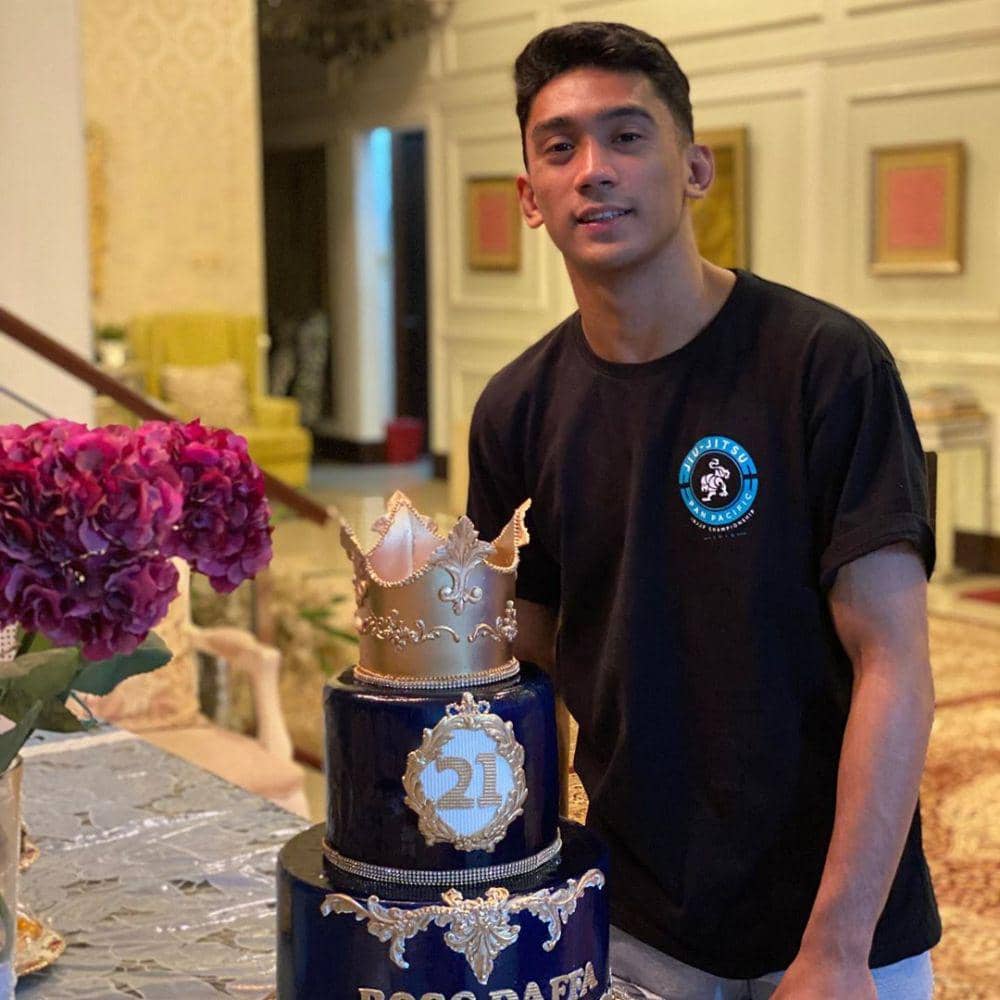 instagram/marinizumarnisreal