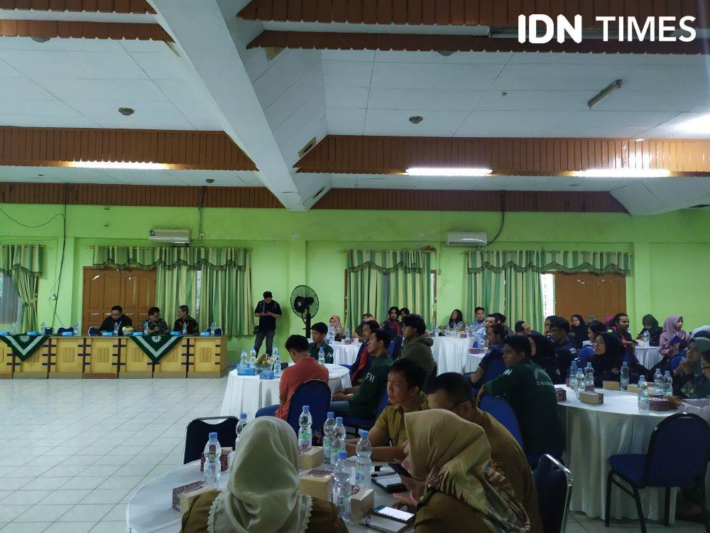 Suasana kegiatan diskusi Tata Kelola Sampah Kota Palembang di Universitas Muhammadiyah Palembang, Selasa (3/12) (IDN Times/Feny Maulia Agustin)