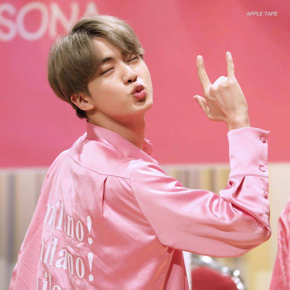 twitter.com/winkkookie