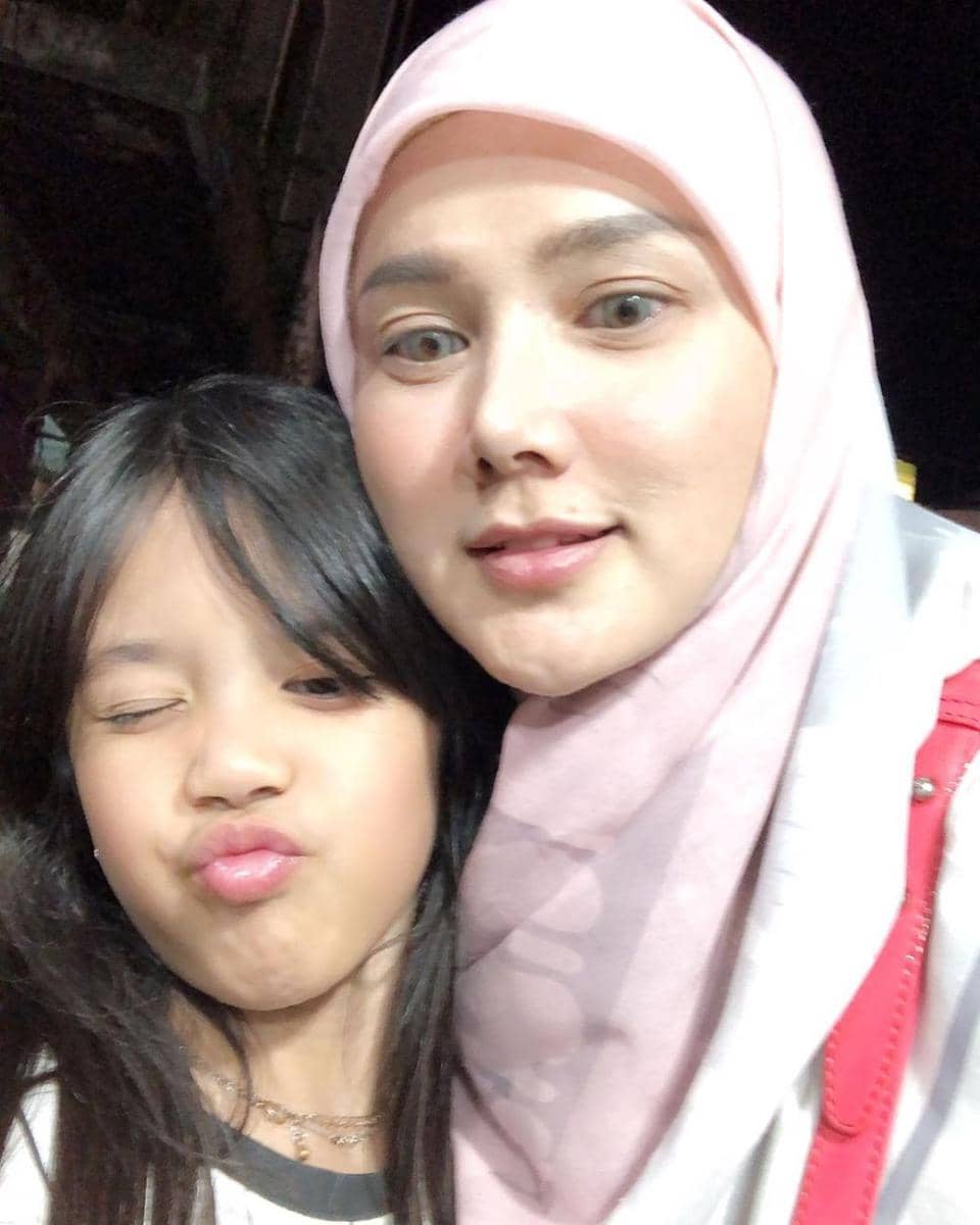 instagram.com/mulanjameela1