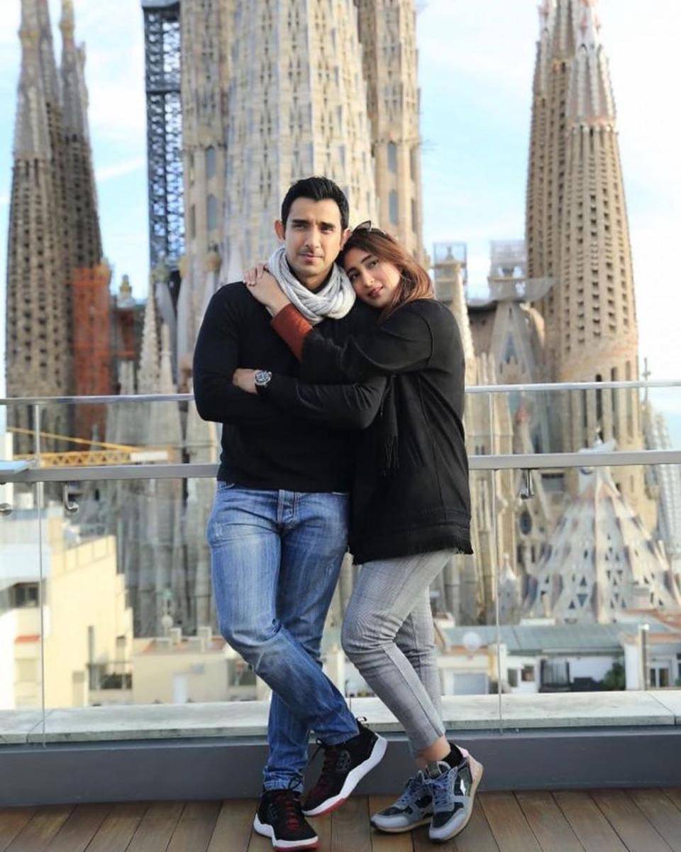 instagram.com/tanianadiraa