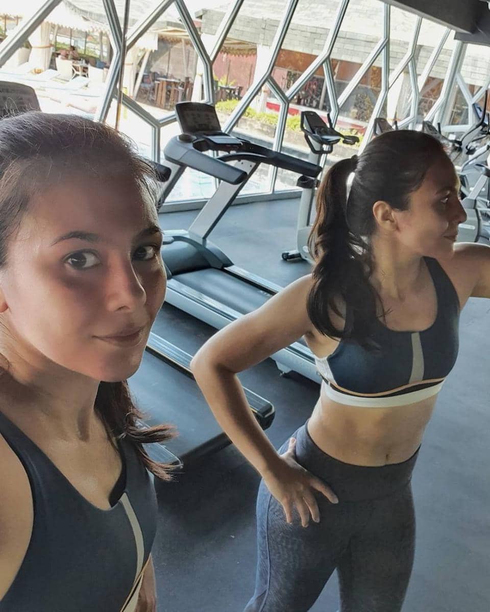 10 Gaya Sporty Wulan Guritno yang di Usia 38 Tahun, Makin Awet Muda