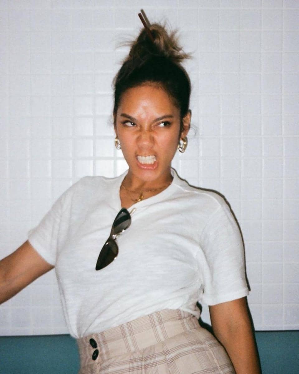 instagram.com/tarabasro