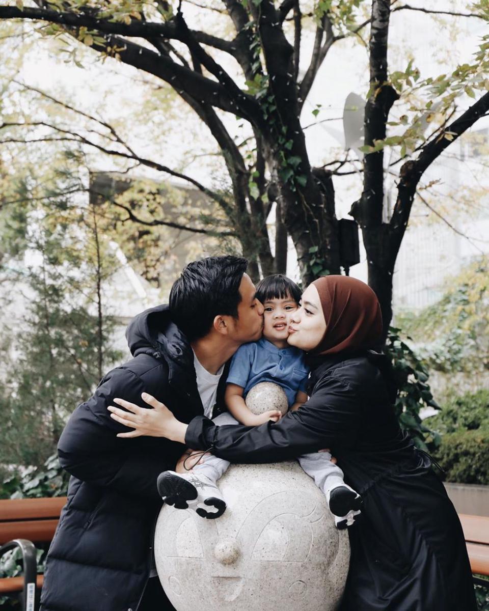 11 Potret Kebahagiaan Keluarga Belo yang Harmonis, Family Goals