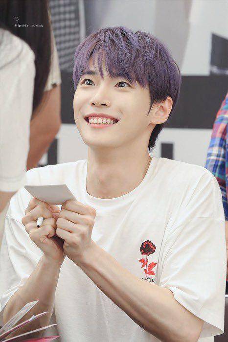 twitter.com/doyoungscumslut