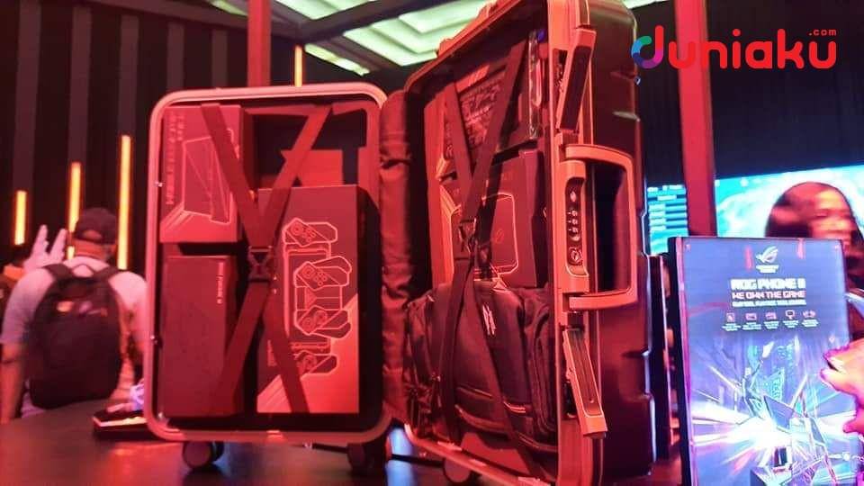 ROG Pack ASUS ROG Phone II, duniaku.com/Adhitya Daniel