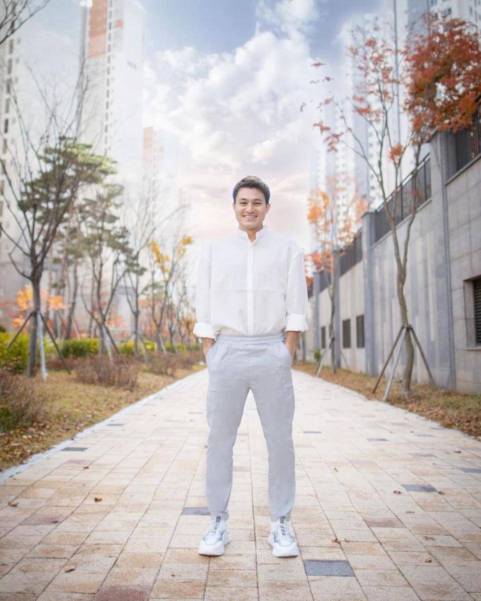 Instagram.com/chrisokano