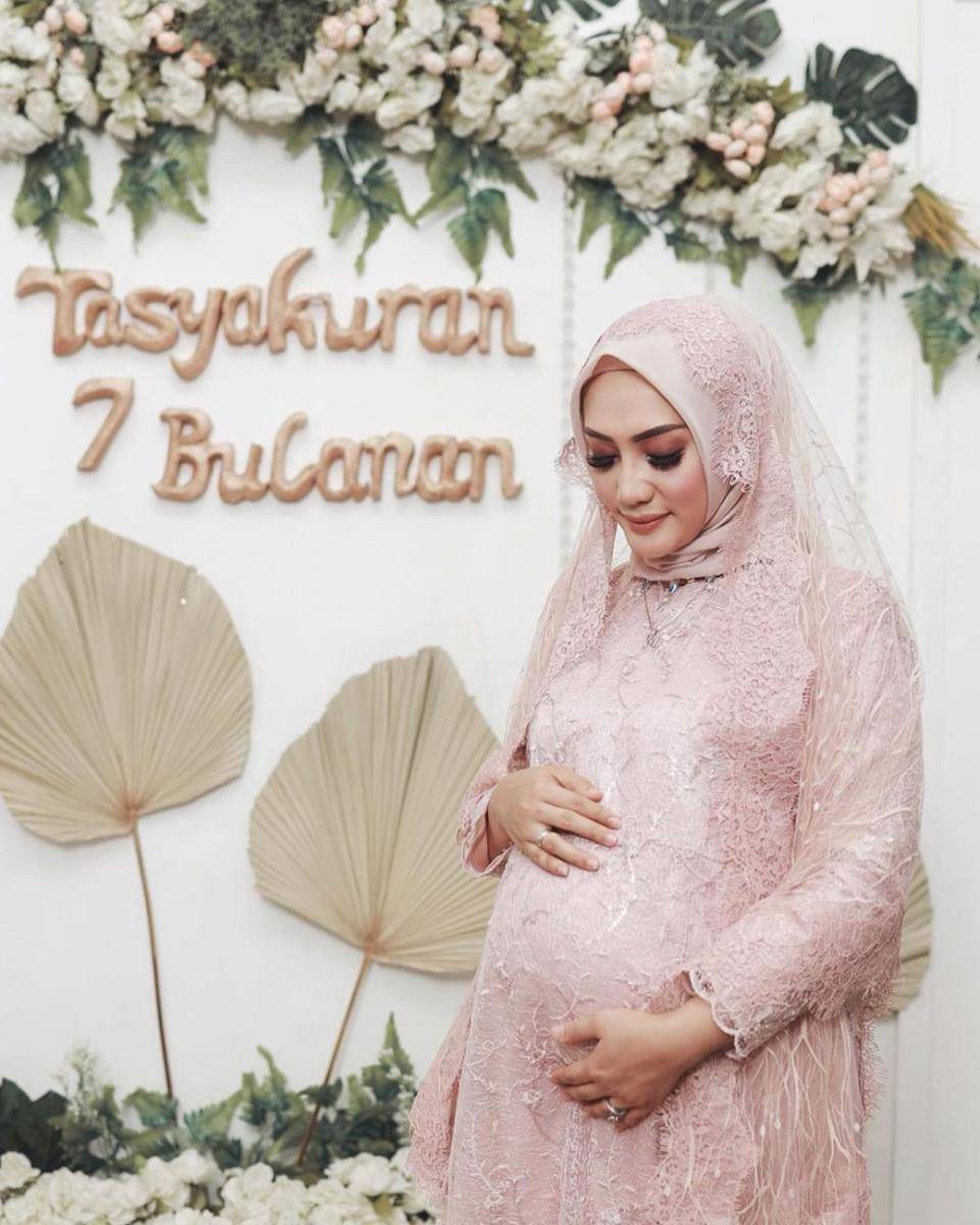 Instagram.com/yulitamci5real