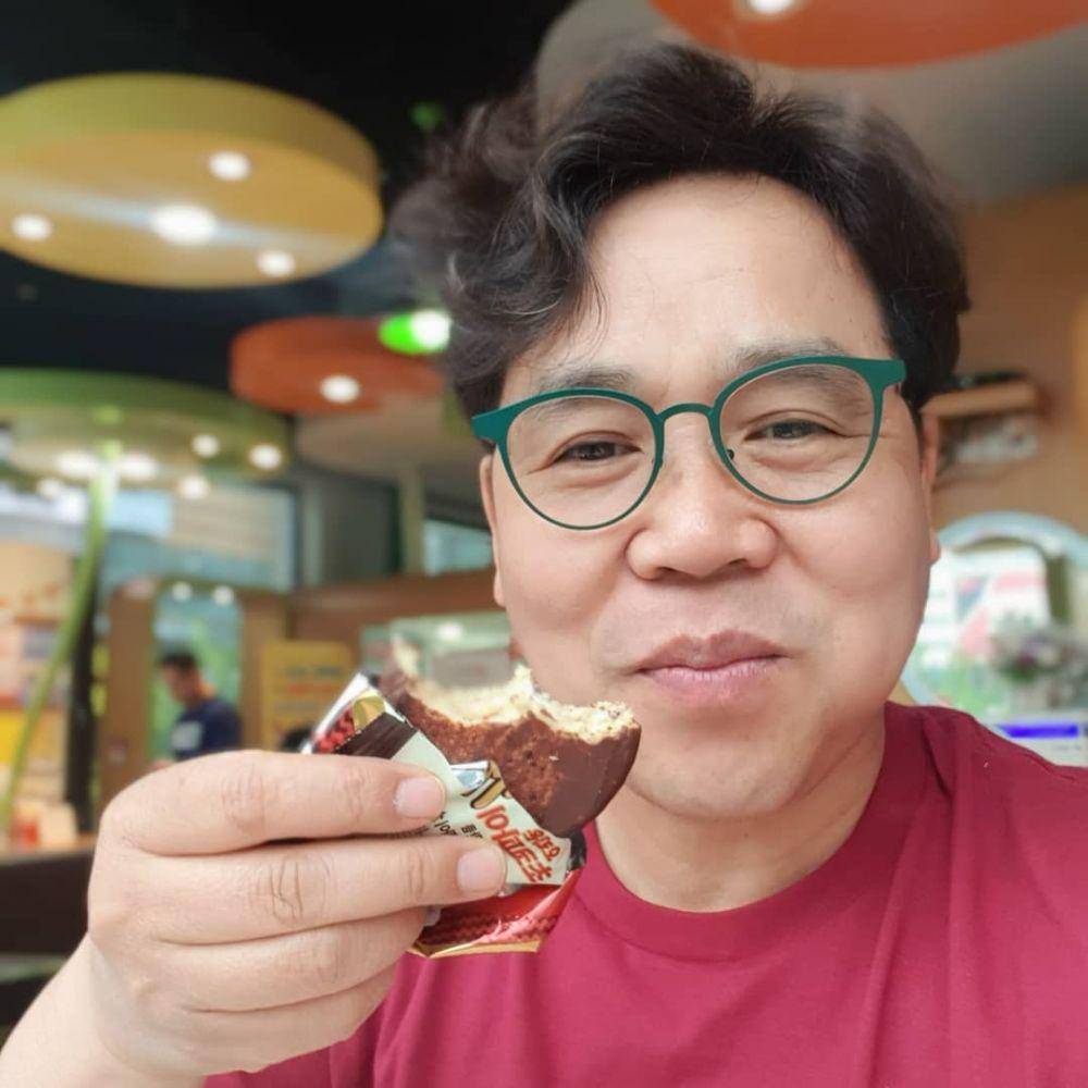 instagram.com/eunpyoya