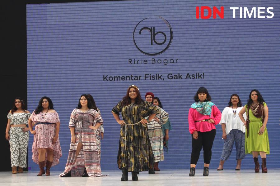Ririe Bogar with plus Size Models Performance. 7 Desember 2019. IDN Times/Klara Livia