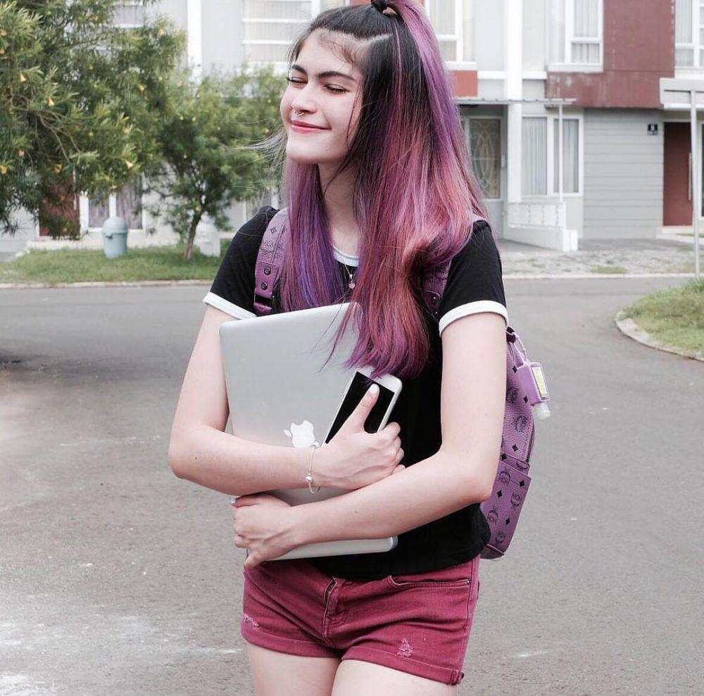 Instagram.com/agathavalerie