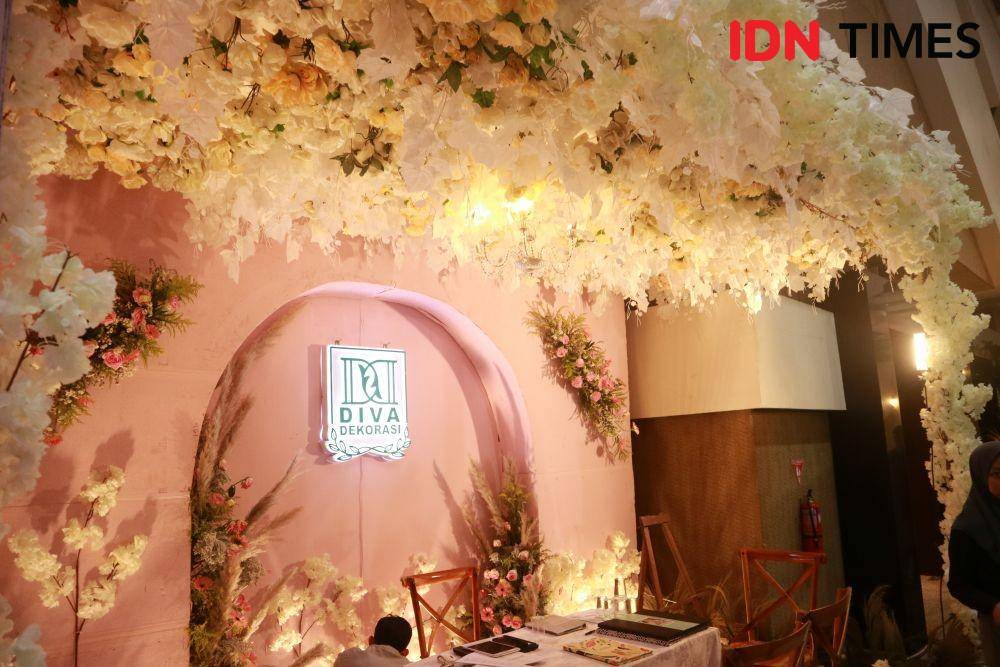 Diva Dekorasi di Wedding Fair Surabaya 2019 di Convention Hall Tunjungan Plaza 3. 7 Desember 2019. IDN Times/Fajar Laksmita