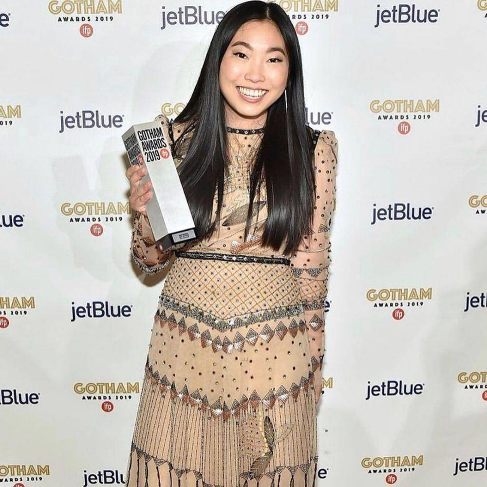 Instagram.com/awkwafina/
